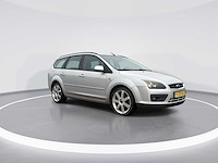 Ford focus wagon 1.8-16v ambiente flexifuel 2008 | 11-zd-dk i - afbeelding 1 van  11