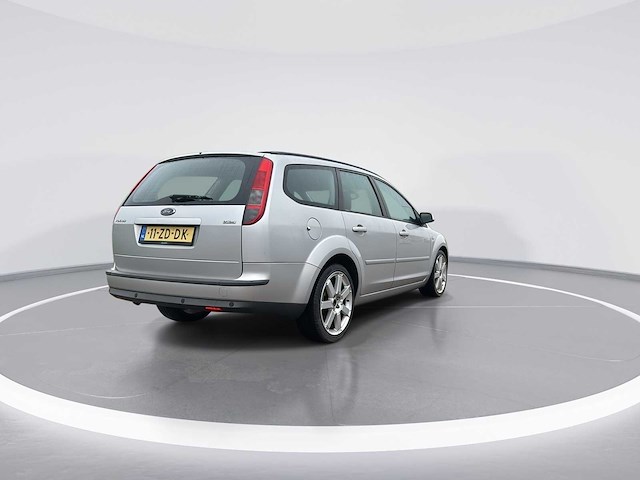Ford focus wagon 1.8-16v ambiente flexifuel 2008 | 11-zd-dk i - afbeelding 4 van  11