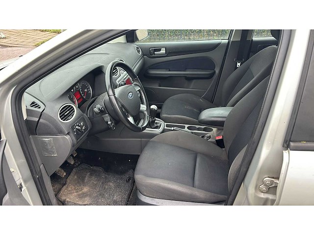 Ford focus wagon 1.8-16v ambiente flexifuel 2008 | 11-zd-dk i - afbeelding 5 van  9