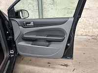 Ford focus wagon 1.8 limited flex.f. 123pk 2011, 96-nzr-8 - afbeelding 34 van  37