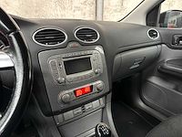 Ford focus wagon 1.8 limited flex.f. 123pk 2011, 96-nzr-8 - afbeelding 18 van  37