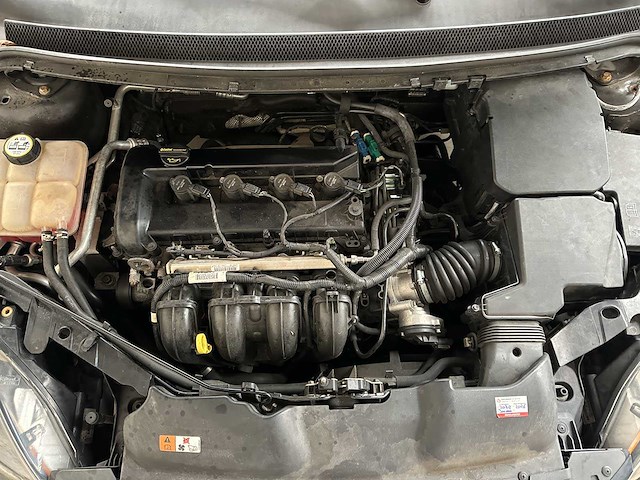 Ford focus wagon 1.8 limited flex.f. 123pk 2011, 96-nzr-8 - afbeelding 30 van  37