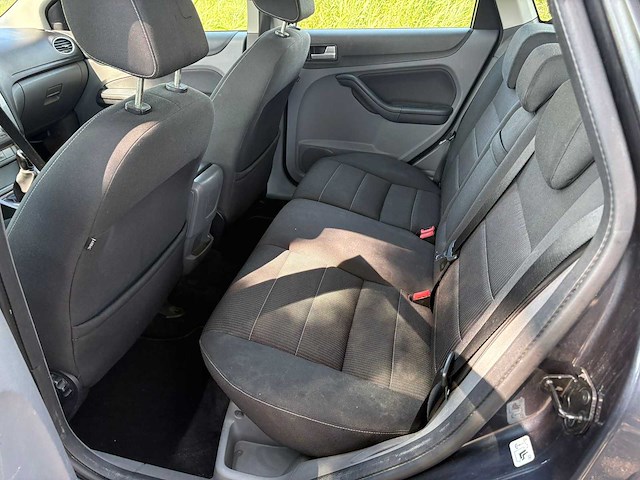 Ford focus wagon 1.8 titanium flex.f. , 75-jgt-1 - afbeelding 13 van  23