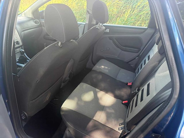 Ford focus wagon 1.8 titanium flex.f. , rv-369-f - afbeelding 11 van  21
