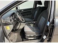 Ford focus wagon 1.8 trend flexi fuel | rt-931-j i - afbeelding 12 van  18