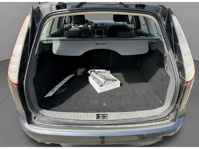 Ford focus wagon 1.8 trend flexi fuel | rt-931-j i - afbeelding 7 van  18