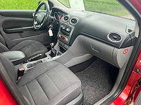 Ford focus wagon 2.0 titanium , 04-gkf-5 - afbeelding 20 van  22