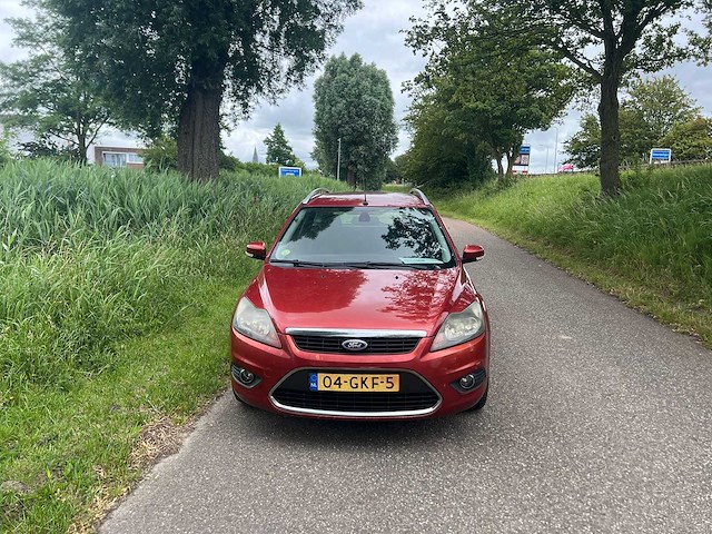 Ford focus wagon 2.0 titanium , 04-gkf-5 - afbeelding 2 van  22