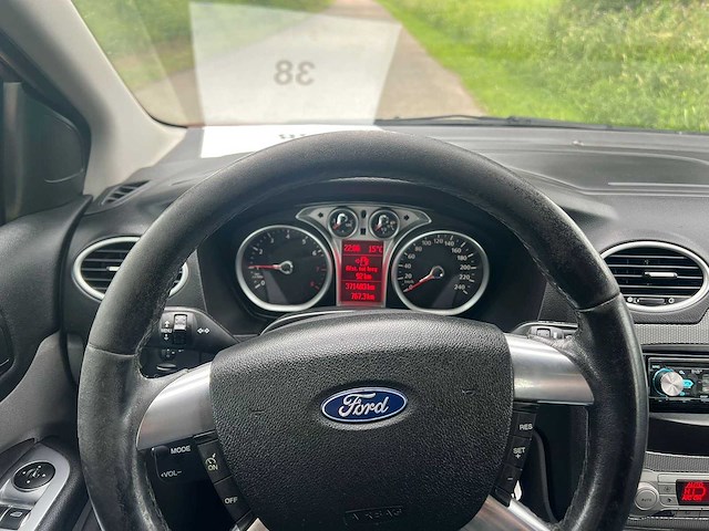 Ford focus wagon 2.0 titanium , 04-gkf-5 - afbeelding 2 van  22