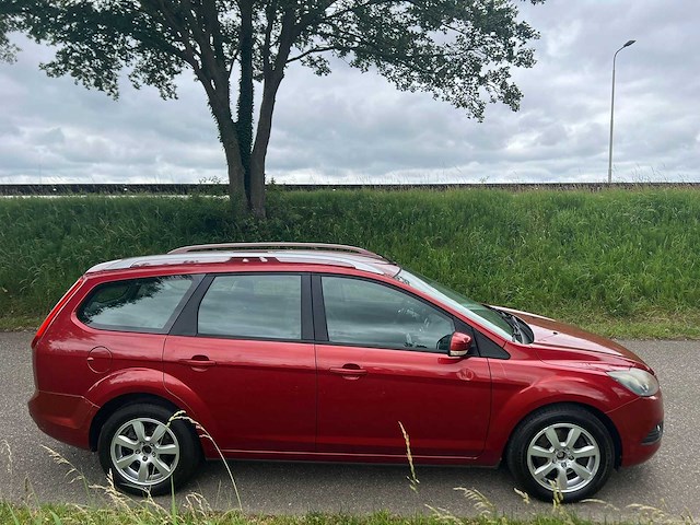 Ford focus wagon 2.0 titanium , 04-gkf-5 - afbeelding 21 van  22