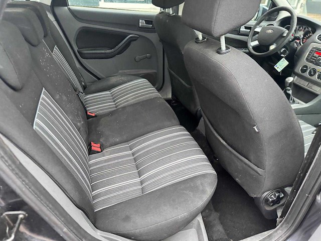 Ford focus wagon cool 1.6 trend 41-xrs-3 - afbeelding 2 van  14