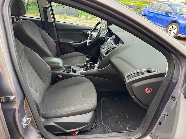 Ford focus1.0 ecob. sport titanium *, 3-shj-04 - afbeelding 29 van  31