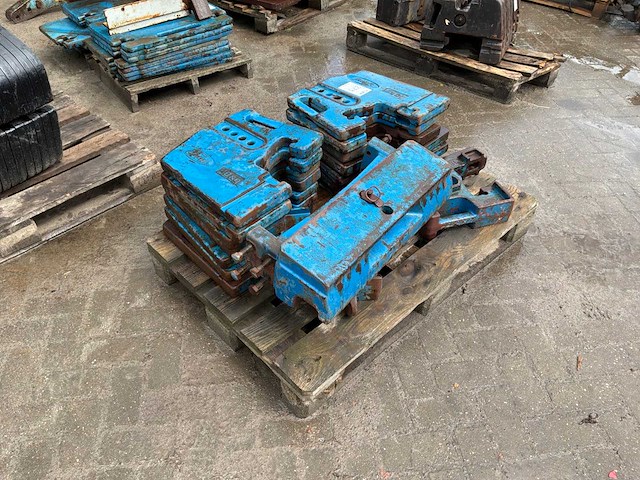 Ford frontgewicht “560kg” - afbeelding 2 van  7