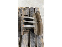 Ford frontgewicht houder - afbeelding 2 van  6