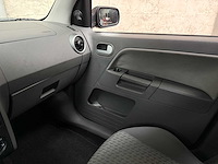 Ford fusion 1.4 16v trend 79pk 2003, 59-lt-jg - afbeelding 16 van  45