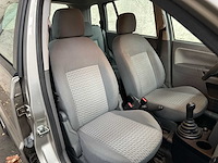 Ford fusion 1.4 16v trend 79pk 2003, 59-lt-jg - afbeelding 37 van  45