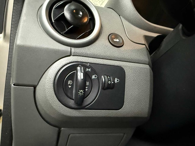 Ford fusion 1.4 16v trend 79pk 2003, 59-lt-jg - afbeelding 18 van  45