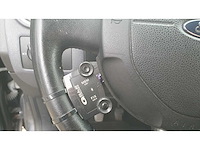 Ford fusion 1.6-16v futura, 57-sv-vh - afbeelding 3 van  11