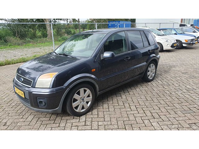 Ford fusion 1.6-16v futura, 57-sv-vh - afbeelding 1 van  11