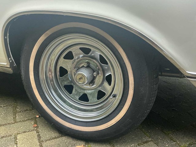 Ford galaxie 500 oldtimer - afbeelding 27 van  57
