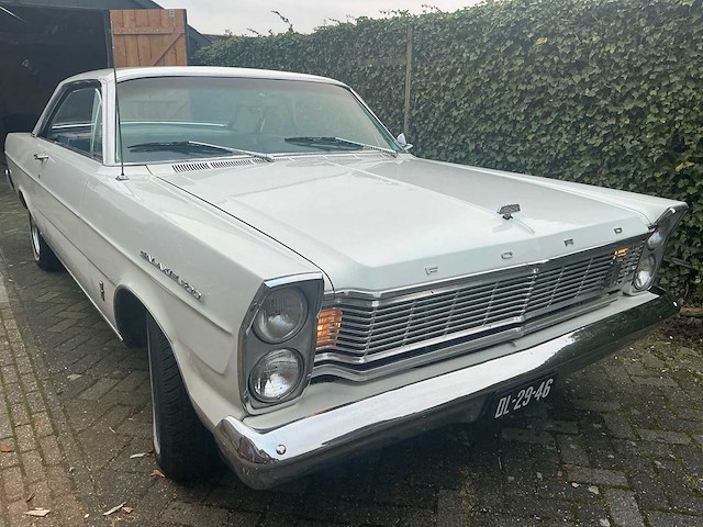Ford galaxie 500 oldtimer - afbeelding 23 van  57