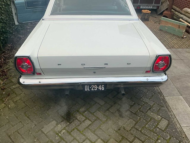 Ford galaxie 500 oldtimer - afbeelding 34 van  57