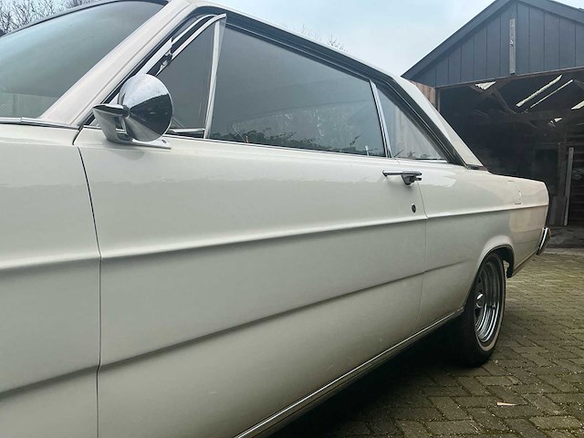 Ford galaxie 500 oldtimer - afbeelding 57 van  57