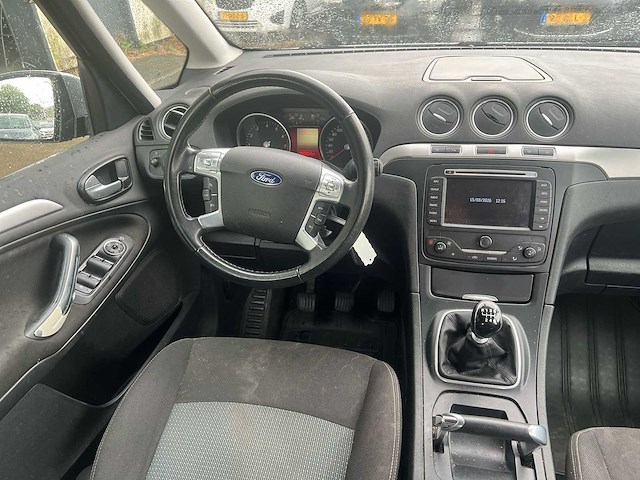 Ford galaxy 1.6 scti platinum 7 pers. | r-856-ld - afbeelding 25 van  34