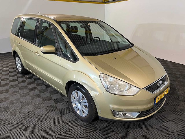 Ford galaxy 2.0-16v trend, 81-tt-bf - afbeelding 2 van  20