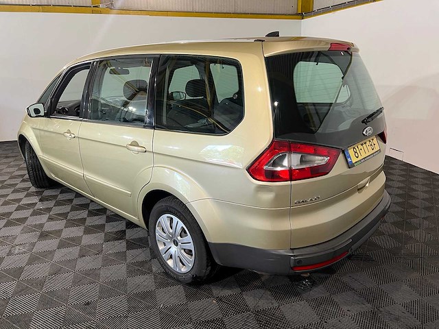 Ford galaxy 2.0-16v trend, 81-tt-bf - afbeelding 12 van  20