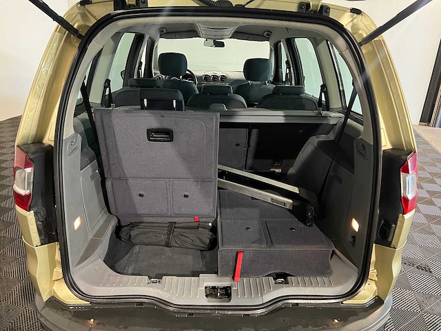 Ford galaxy 2.0-16v trend, 81-tt-bf - afbeelding 15 van  20