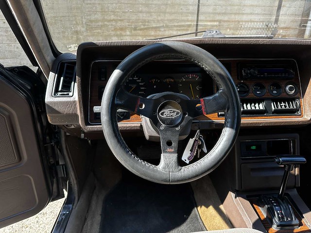 Ford granada 2.8 gl 160pk 1983 (origineel-nl), v-101-tr - afbeelding 10 van  38