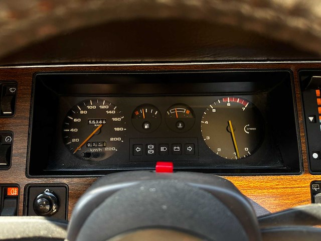 Ford granada 2.8 gl 160pk 1983 (origineel-nl), v-101-tr - afbeelding 16 van  38