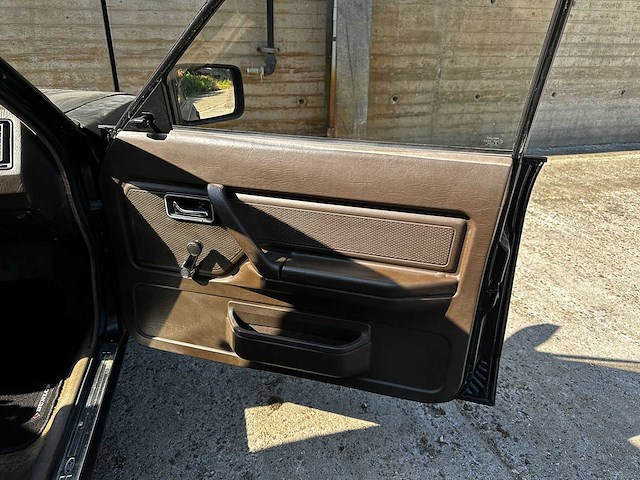 Ford granada 2.8 gl 160pk 1983 (origineel-nl), v-101-tr - afbeelding 28 van  38