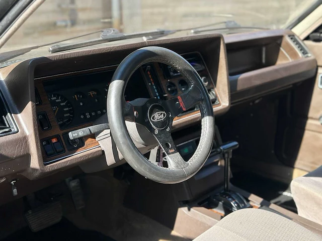 Ford granada 2.8 gl 160pk 1983 (origineel-nl), v-101-tr - afbeelding 9 van  38
