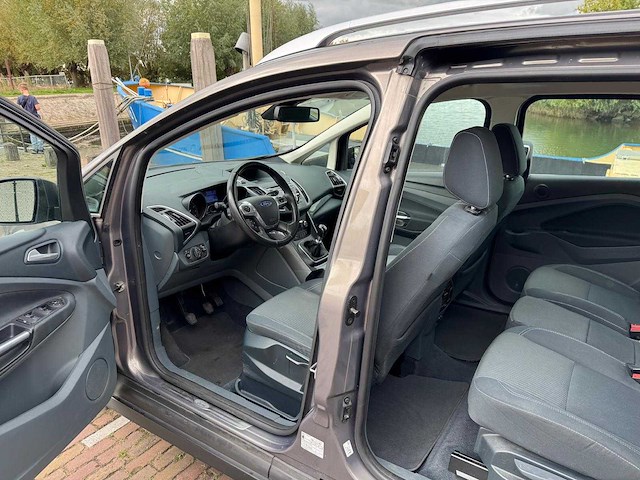 Ford grand c-max 1.0 titanium 6-kls-46 - afbeelding 18 van  34