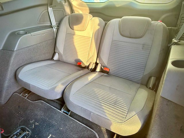 Ford grand c-max 1.0 titanium 7p handgeschakeld; nd-717-z - afbeelding 14 van  15