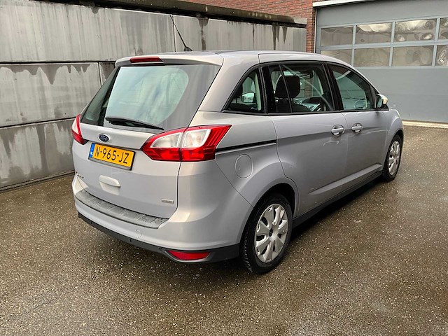 Ford grand c-max trend - personenauto (motor schade) - afbeelding 7 van  12