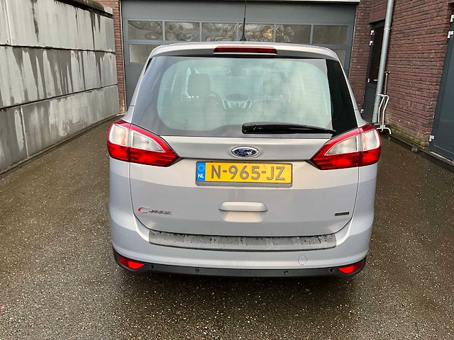 Ford grand c-max trend - personenauto (motor schade) - afbeelding 8 van  12