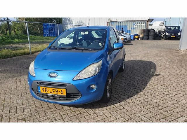 Ford ka - 1.2 titanium x * , 98-lfb-6 - afbeelding 2 van  9