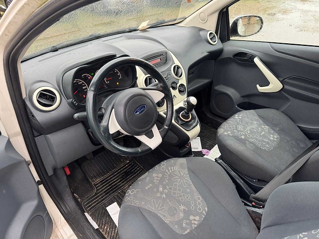Ford ka 1.2 comfort s/s 2011 | hp-801-j iaw - afbeelding 19 van  25