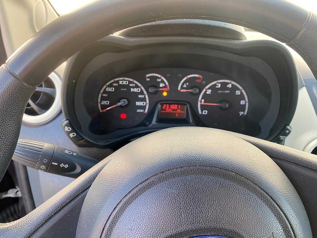 Ford ka 1.2 cool&amp sound 87-lvb-9 - afbeelding 6 van  8