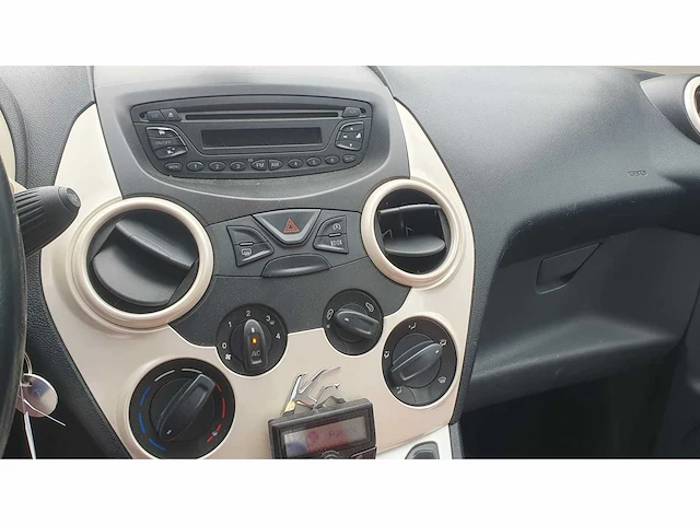 Ford ka 1.2 grand prix s/s , 80-sbd-5 - afbeelding 11 van  12