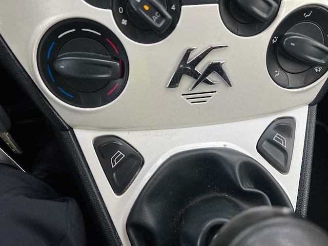 Ford ka 1.2 titanium, 14-jfv-5 - afbeelding 2 van  13