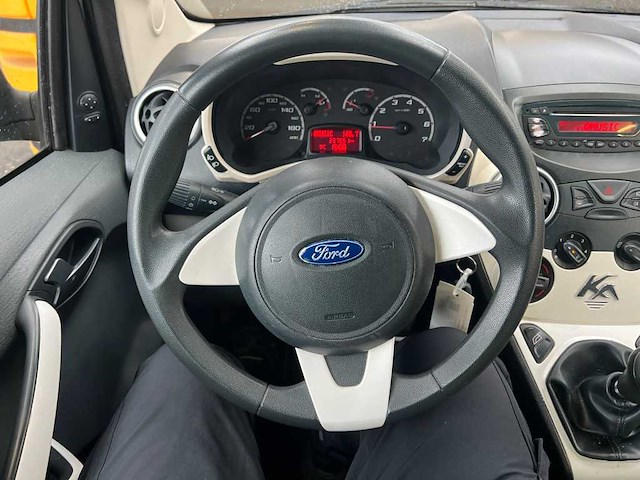 Ford ka 1.2 titanium, 14-jfv-5 - afbeelding 12 van  13