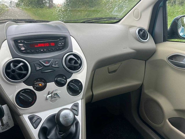 Ford ka 1.2 titanium , 21-hlz-7 - afbeelding 12 van  17