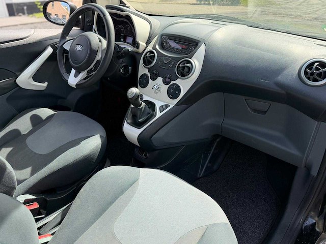 Ford ka 1.2 titanium 21-jdb-6 - afbeelding 6 van  35