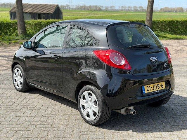 Ford ka 1.2 titanium 21-jdb-6 - afbeelding 23 van  35