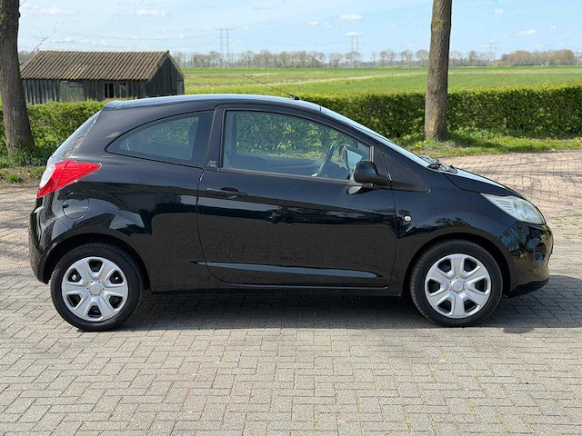 Ford ka 1.2 titanium 21-jdb-6 - afbeelding 13 van  18