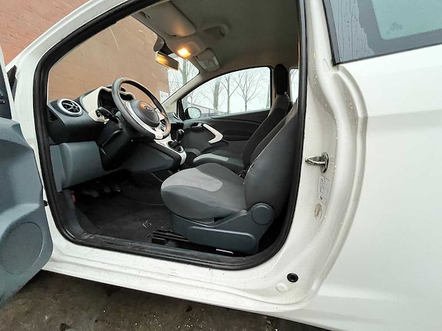 Ford ka 1.2 titanium, j-020-rf - afbeelding 15 van  17